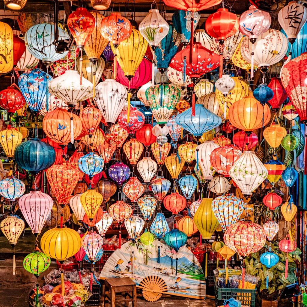 Tại sao nên chọn Hachi Travel cho chuyến du lịch sắp tới?